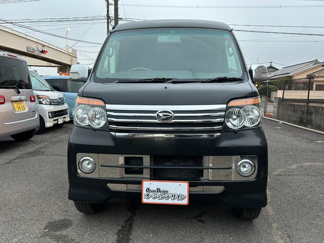 アトレーワゴン カスタムターボＲＳリミテッド　デュアルエアバッグ　盗難防止　ＡＵＴＯエアコン　パワーウインドウ　パワステ　キーレス付　エアバック　フロントベンチシート　ＡＢＳ　衝突安全ボディ（8枚目）