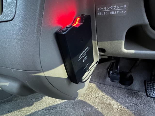 アトレーワゴン カスタムターボＲＳリミテッド　デュアルエアバッグ　盗難防止　ＡＵＴＯエアコン　パワーウインドウ　パワステ　キーレス付　エアバック　フロントベンチシート　ＡＢＳ　衝突安全ボディ（37枚目）