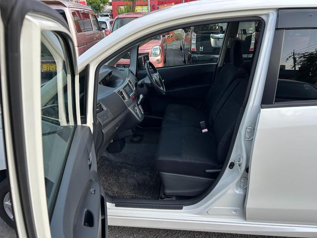 ムーヴ カスタム　Ｇ　大分イモビライザー　インテリジェントキー　アイドリングストップ車　フルフラットシート　助手席エアバック　ＬＥＤライト　ＰＷ　ＡＣ　キーフリー　パワステ　　ベンチシート　ＡＢＳ（29枚目）