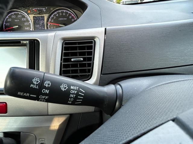 ムーヴ カスタム　Ｇ　大分イモビライザー　インテリジェントキー　アイドリングストップ車　フルフラットシート　助手席エアバック　ＬＥＤライト　ＰＷ　ＡＣ　キーフリー　パワステ　　ベンチシート　ＡＢＳ（43枚目）