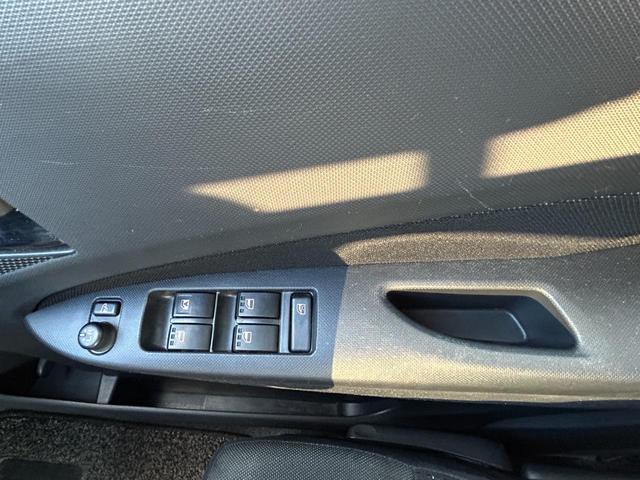 ムーヴ カスタム　Ｇ　大分イモビライザー　インテリジェントキー　アイドリングストップ車　フルフラットシート　助手席エアバック　ＬＥＤライト　ＰＷ　ＡＣ　キーフリー　パワステ　　ベンチシート　ＡＢＳ（49枚目）