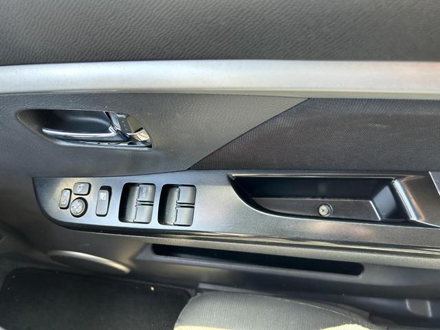 ワゴンRスティングレー リミテッドII イモビ 助手席エアバック PS PW 運転席エアバッグ 衝突安全ボディ ABS オ-トエアコン 運転席助手席エアバック パワーウィンドウ 盗難防止付き(40枚目)