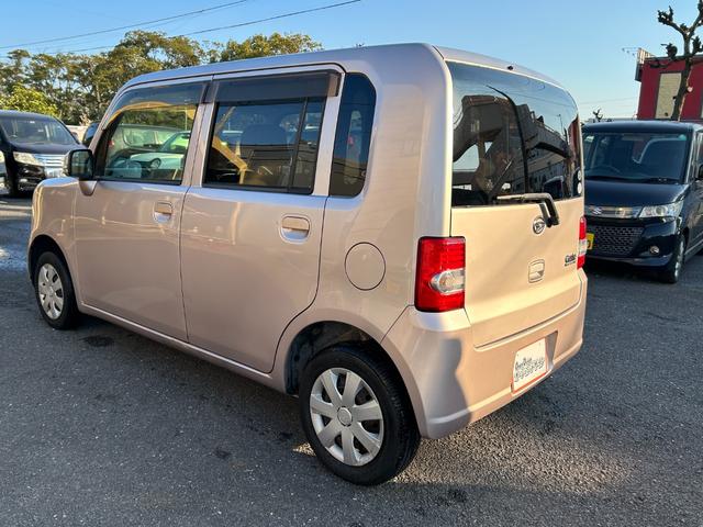 ムーヴコンテ Ｌ　リミテッド　盗難防止　Ｗエアバック　エアバッグ　ベンチシート　パワステ　オートエアコン　衝突安全ボディ　パワーウィンドウ　キーレス付き　パワーエントリーシート（13枚目）