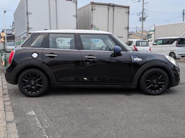 MINI クーパーS ホワイトルーフ(4枚目)