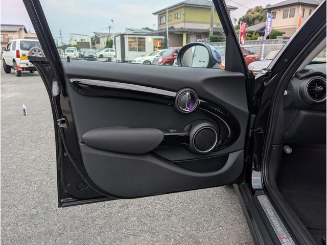 MINI クーパーS ホワイトルーフ(29枚目)