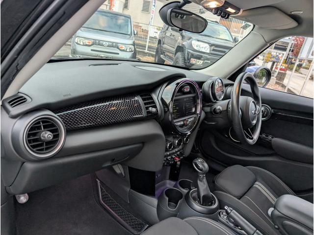 MINI クーパーS ホワイトルーフ(30枚目)