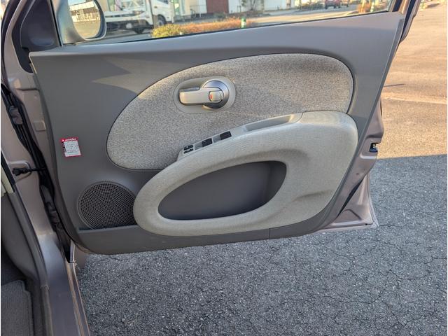 マーチ １２Ｓ　走りの５速ＭＴ　３２，０００ｋｍ（10枚目）