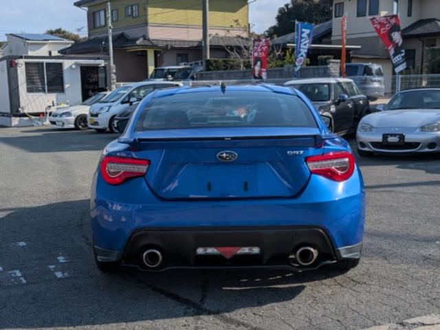 ＳＴＩトランクスポイラー＆リアアンダースポイラー