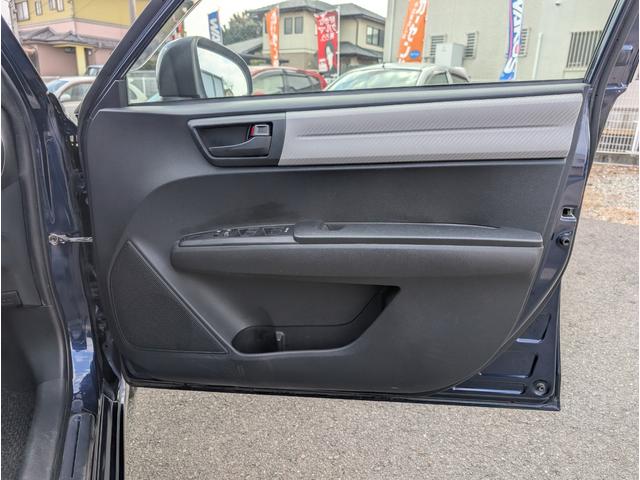 カローラアクシオ １．５Ｘ　５速ＭＴ　モデリスタエアロ　柿本マフラー（14枚目）