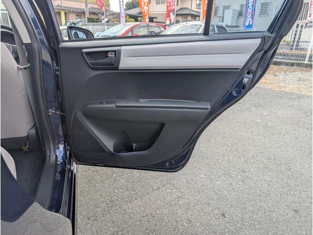 カローラアクシオ １．５Ｘ　５速ＭＴ　モデリスタエアロ　柿本マフラー（20枚目）