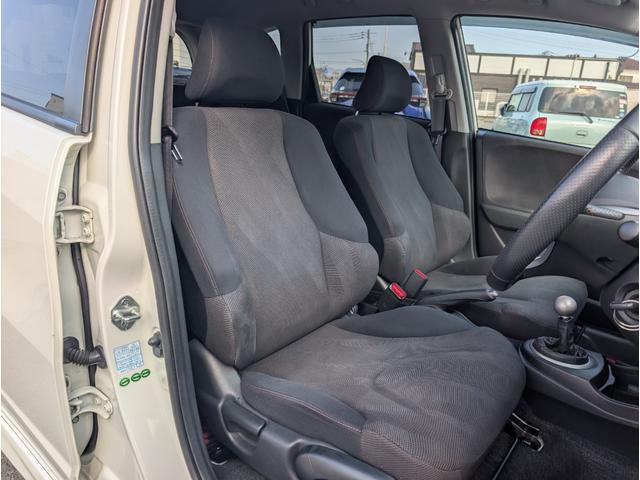 フィット RS 柿本マフラー TEIN車高調 社外AW 車検2年付(16枚目)