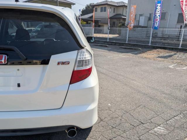 フィット RS 柿本マフラー TEIN車高調 社外AW 車検2年付(39枚目)