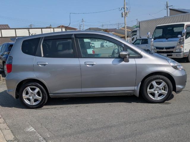 フィット １．５Ｗ　５速ＭＴ（4枚目）