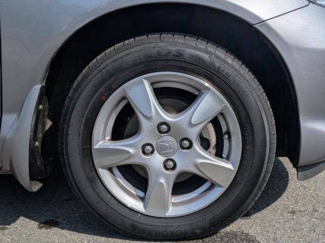 フィット １．５Ｗ　５速ＭＴ（12枚目）