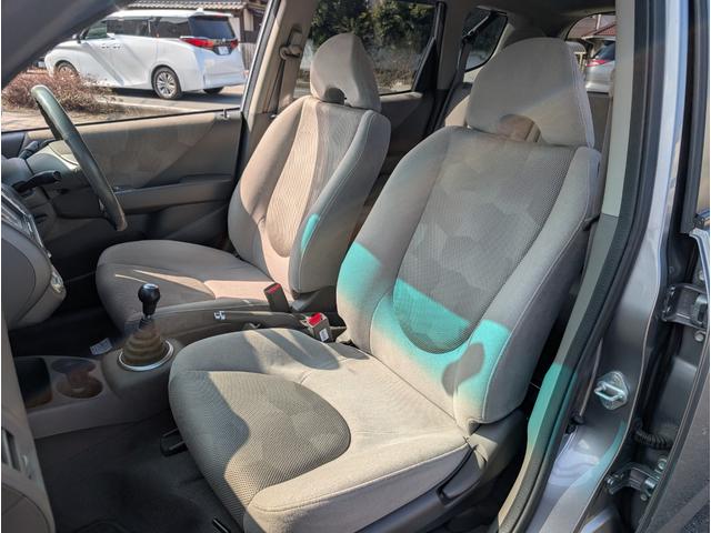 フィット １．５Ｗ　５速ＭＴ（29枚目）