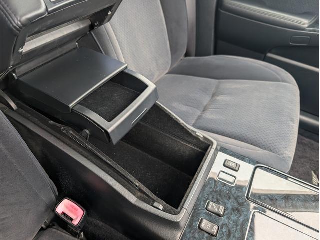 クラウン アスリート　サンルーフ　ルーフバイザー　車検２年付（45枚目）