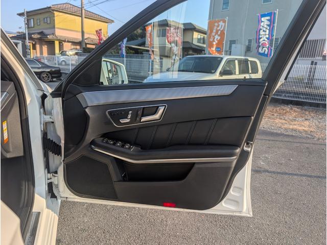 Ｅクラス Ｅ３００　アバンギャルド　社外１９ＡＷ　車検Ｒ９年３月（14枚目）