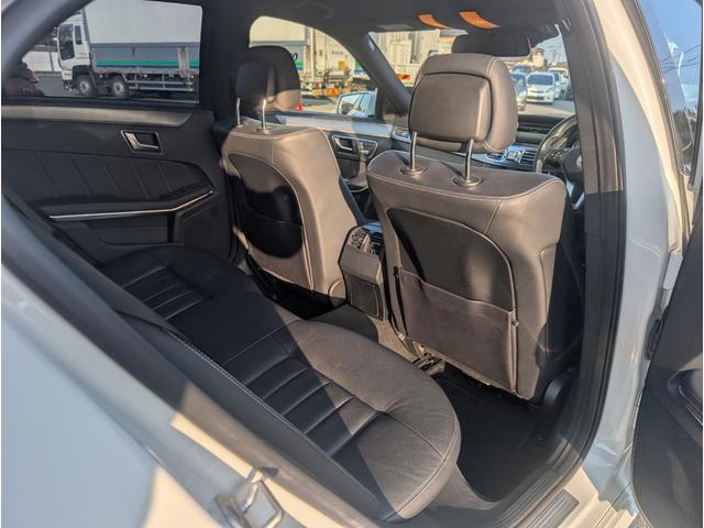 Ｅクラス Ｅ３００　アバンギャルド　社外１９ＡＷ　車検Ｒ９年３月（21枚目）