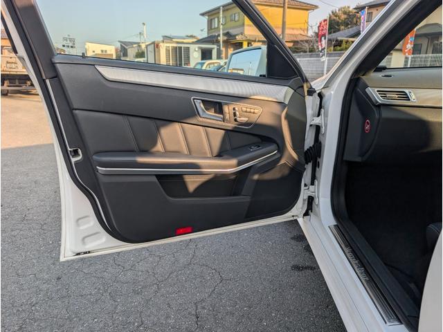 Ｅクラス Ｅ３００　アバンギャルド　社外１９ＡＷ　車検Ｒ９年３月（27枚目）