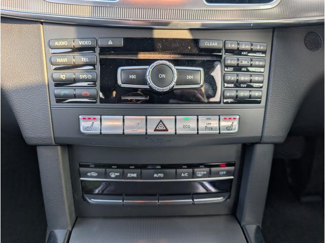 Ｅクラス Ｅ３００　アバンギャルド　社外１９ＡＷ　車検Ｒ９年３月（33枚目）