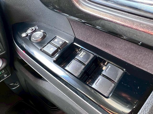 Ｎ－ＢＯＸカスタム Ｇ・Ｌホンダセンシング　◆主要装備◆ナビ・フルセグ・ＥＴＣ・オートエアコン・両側パワスラ・ステリモ・クルコン・スマートキー・ＰＵＳＨスタート・ＡＷ・アイドリングストップ・追突ブレーキサポート・電格ミラ－（47枚目）