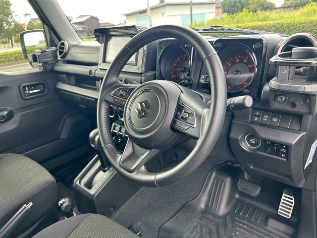 ジムニー ＸＣ　ＡｐｐｌｅＣａｒＰｌａｙ・バックカメラ・Ｂｌｕｅｔｏｏｔｈオーディオ・マッドフラップ・ＥＴＣ・ドリンクホルダー・ドライブレコーダー・クルーズコントロール・左右シートヒーター・アルミホイール（32枚目）