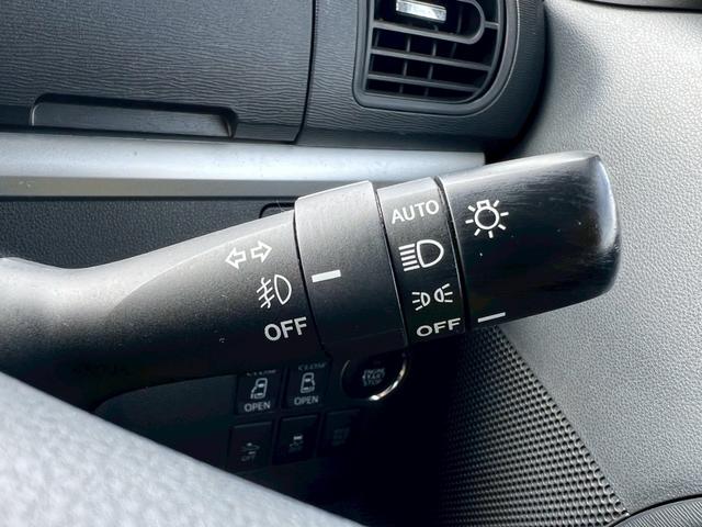 タント カスタムＲＳ　ＳＡ　ナビ・フルセグ・ＥＴＣ・ドラレコ・両側パワスラ・イージークローザー・オートエアコン・電格ミラー・ステリモ・オートヘッドライト・スマートキー・アルミホイール・衝突防止センサー・横滑り防止装置（12枚目）