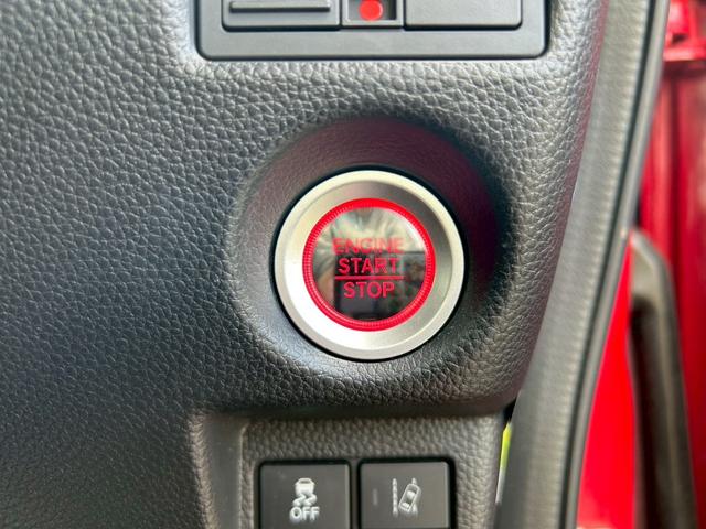 Ｎ－ＢＯＸカスタム Ｇ・Ｌホンダセンシング　ディーラー整備車両・ドライブレコーダー・ＥＴＣ・バックカメラ・ナビ・フルセグ・ＴＶ・Ｂｌｕｅｔｏｏｔｈオーディオ・左パワースライドドア・アルミホイール・アダプティブクルーズコントロール（13枚目）