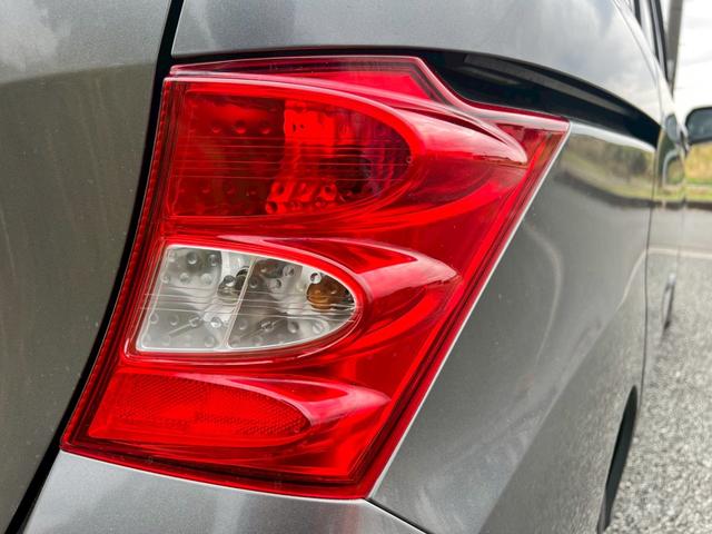 フリード フレックス　Ｆパッケージ　・オーディオ・ＥＴＣ・両側スライドドア・オートエアコン・電動格納ミラー・キーレス（24枚目）