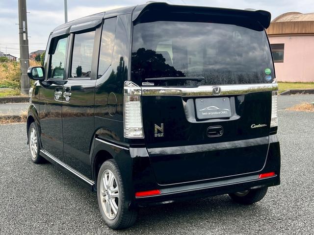 Ｎ－ＢＯＸカスタム Ｇ・Ｌパッケージ　ディーラー車・ナビ・フルセグ・バックカメラ・オートエアコン・ステアリングリモコン・スマートキー・プッシュスタート・電動格納ミラー・アルミホイール・オートヘッドライト・アイドリングストップ（2枚目）
