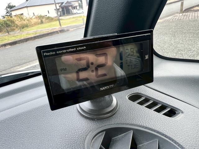 Ｎ－ＢＯＸカスタム Ｇ・Ｌパッケージ　ディーラー車・ナビ・フルセグ・バックカメラ・オートエアコン・ステアリングリモコン・スマートキー・プッシュスタート・電動格納ミラー・アルミホイール・オートヘッドライト・アイドリングストップ（11枚目）