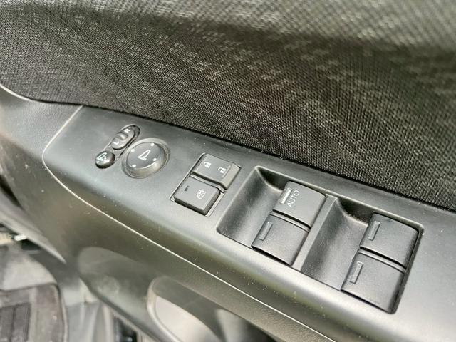 Ｎ－ＢＯＸカスタム Ｇ・Ｌパッケージ　ディーラー車・ナビ・フルセグ・バックカメラ・オートエアコン・ステアリングリモコン・スマートキー・プッシュスタート・電動格納ミラー・アルミホイール・オートヘッドライト・アイドリングストップ（15枚目）