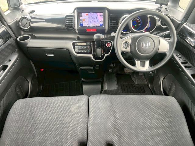 Ｎ－ＢＯＸカスタム Ｇ・Ｌパッケージ　ディーラー車・ナビ・フルセグ・バックカメラ・オートエアコン・ステアリングリモコン・スマートキー・プッシュスタート・電動格納ミラー・アルミホイール・オートヘッドライト・アイドリングストップ（17枚目）