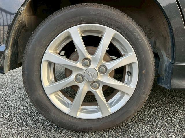 タント カスタムＸ　ＳＡ　ナビ・フルセグＴＶ・左側パワースライドドア・プッシュスタート・スマートキーアルミホイール・オートヘッドライト・盗難防止装置・アイドリングＳＴＯＰ・アクセル踏み間違い防止装置（9枚目）