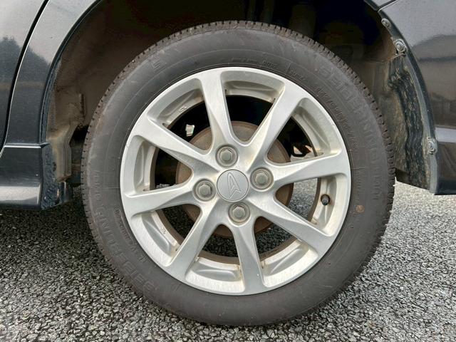 タント カスタムＸ　ＳＡ　ナビ・フルセグＴＶ・左側パワースライドドア・プッシュスタート・スマートキーアルミホイール・オートヘッドライト・盗難防止装置・アイドリングＳＴＯＰ・アクセル踏み間違い防止装置（33枚目）