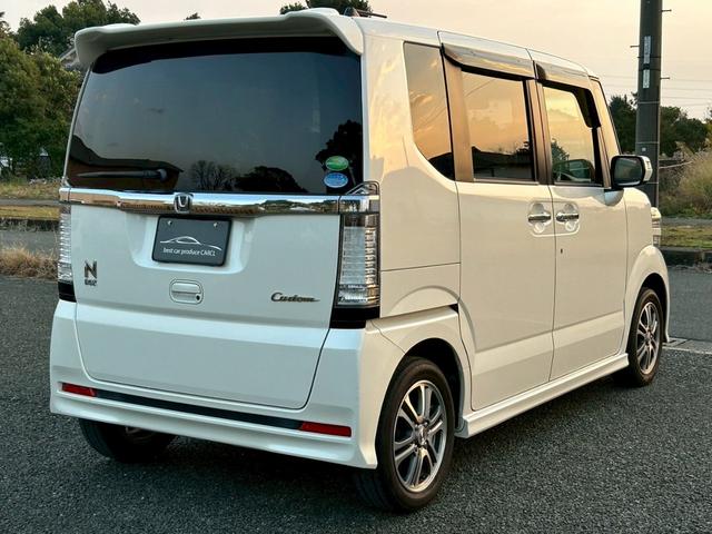 Ｎ－ＢＯＸカスタム Ｇ・Ｌパッケージ　ＥＴＣ・ナビ・フルセグＴＶ・左側パワースライドドア・右側イージークローザー・プッシュスタート・スマートキー・アルミホイール・オートヘッドライト（2枚目）