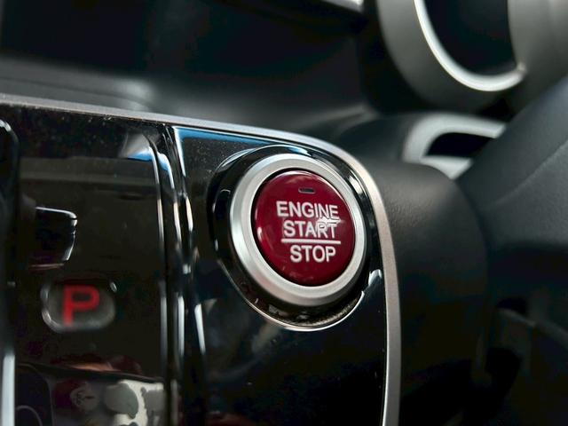 Ｎ－ＢＯＸカスタム Ｇ・Ｌパッケージ　ＥＴＣ・ナビ・フルセグＴＶ・左側パワースライドドア・右側イージークローザー・プッシュスタート・スマートキー・アルミホイール・オートヘッドライト（13枚目）