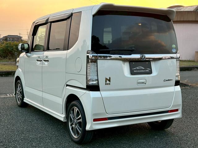 Ｎ－ＢＯＸカスタム Ｇ・Ｌパッケージ　ＥＴＣ・ナビ・フルセグＴＶ・左側パワースライドドア・右側イージークローザー・プッシュスタート・スマートキー・アルミホイール・オートヘッドライト（20枚目）