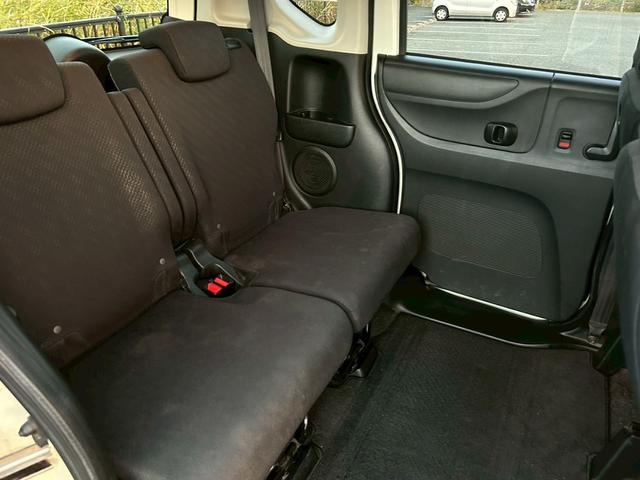 Ｎ－ＢＯＸカスタム Ｇ・Ｌパッケージ　ＥＴＣ・ナビ・フルセグＴＶ・左側パワースライドドア・右側イージークローザー・プッシュスタート・スマートキー・アルミホイール・オートヘッドライト（30枚目）