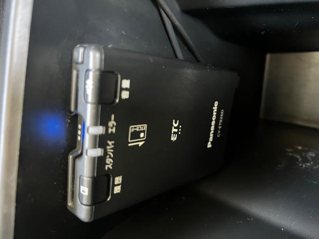 Ｎ－ＢＯＸカスタム Ｇ　ＳＳパッケージ　オーディオ・ＥＴＣ・ドラレコ・両側パワースライドドア・オートエアコン・オートヘッドライト・プッシュスタート・アイドリングストップ・アルミホイール・フォグランプ・スマートキー・電格ミラー・横滑り防止装置（6枚目）