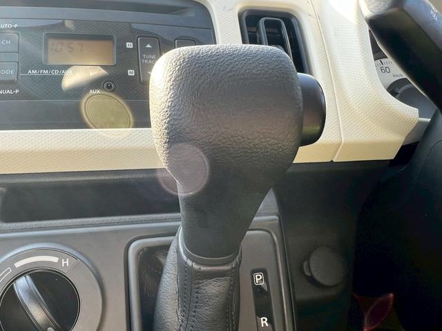 アルト Ｆ　レーダーブレーキサポート・アイドリングストップ・横滑り防止装置・キーレス・パワーステアリング・パワーウィンドウ・エアコン・クーラー・ＡＢＳ・エアバック・ＭＴモード（9枚目）