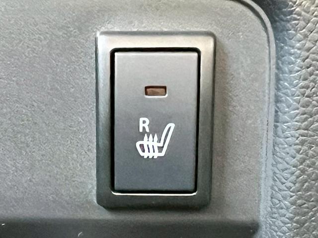 ワゴンR ハイブリッドFX ドライブレコーダー・ETC・ナビ・フルセグTV・Bluetoothオーディオ・バックカメラ・シートヒーター・アルミホイール・スマートキー×2・オートヘッドライト・フルフラットシート(11枚目)