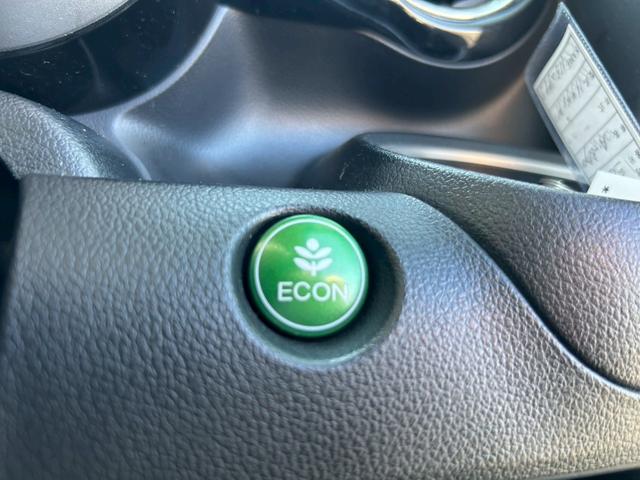 N-BOXカスタム G・Lパッケージ 左側パワースライドドア・右側イージークローザー・アイドリングストップ・ABS・横滑り防止装置・盗難防止装置・スマートキー・エコモード・アルミホイール・オートヘッドライト(5枚目)