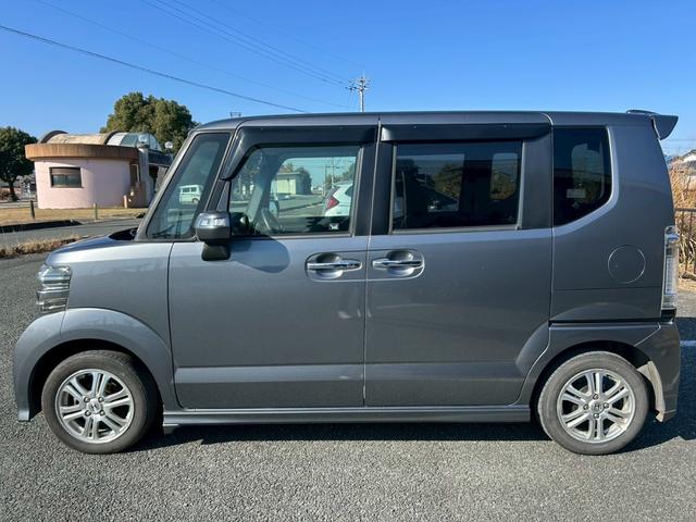 N-BOXカスタム G・Lパッケージ 左側パワースライドドア・右側イージークローザー・アイドリングストップ・ABS・横滑り防止装置・盗難防止装置・スマートキー・エコモード・アルミホイール・オートヘッドライト(12枚目)