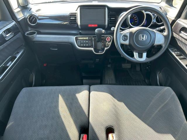 N-BOXカスタム G・Lパッケージ 左側パワースライドドア・右側イージークローザー・アイドリングストップ・ABS・横滑り防止装置・盗難防止装置・スマートキー・エコモード・アルミホイール・オートヘッドライト(16枚目)