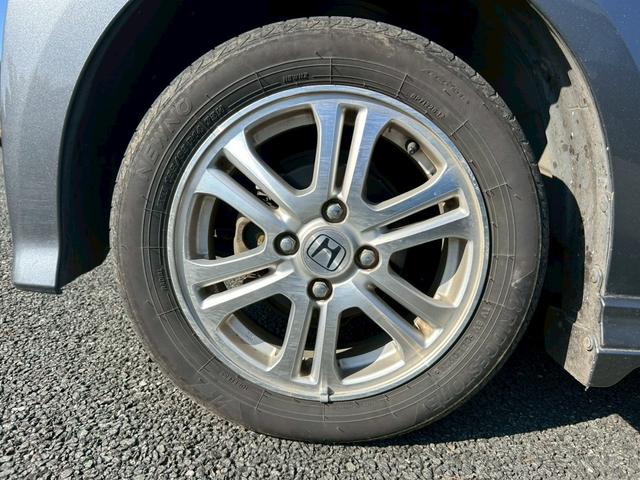 N-BOXカスタム G・Lパッケージ 左側パワースライドドア・右側イージークローザー・アイドリングストップ・ABS・横滑り防止装置・盗難防止装置・スマートキー・エコモード・アルミホイール・オートヘッドライト(28枚目)