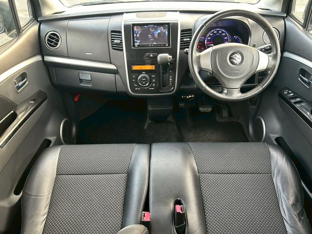 ワゴンＲスティングレー リミテッド　ディーラー整備車両・ドライブレコーダー・ナビ・ＴＶ・Ｂｌｕｅｔｏｏｔｈオーディオ・ＥＴＣ・アルミホイール・スマートキー・プッシュスタート・電動格納ミラー・オートヘッドライト（24枚目）