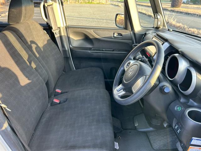 Ｎ－ＢＯＸ Ｇ　ＳＳパッケージ　ディーラー整備車両・ドライブレコーダー・バックカメラ・ナビ・ＴＶ・Ｂｌｕｅｔｏｏｔｈオーディオ・両側パワースライドドア・プッシュスタート・スマートキー・アイドリングストップ（29枚目）