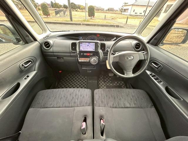 タント カスタムＸスペシャル　ナビ・フルセグＴＶ・ＥＴＣ・Ｂｌｕｅｔｏｏｔｈオーディオ・左側パワースライドドア・アイドリングストップ・スマートキー・オートＡＣ・盗難防止装置・ＡＢＳ・アルミホイール・フルフラットシート（3枚目）