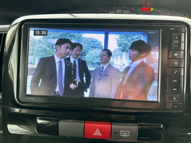 タント カスタムＸスペシャル　ナビ・フルセグＴＶ・ＥＴＣ・Ｂｌｕｅｔｏｏｔｈオーディオ・左側パワースライドドア・アイドリングストップ・スマートキー・オートＡＣ・盗難防止装置・ＡＢＳ・アルミホイール・フルフラットシート（6枚目）